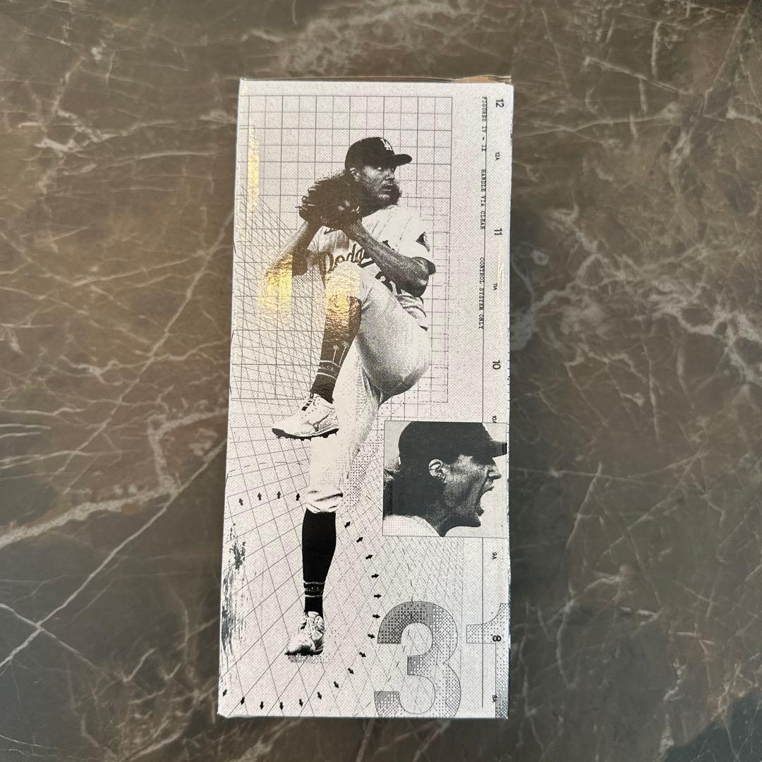 グラスノー　ボブルヘッド　ドジャース　来場者限定　スタジアム配布　新品