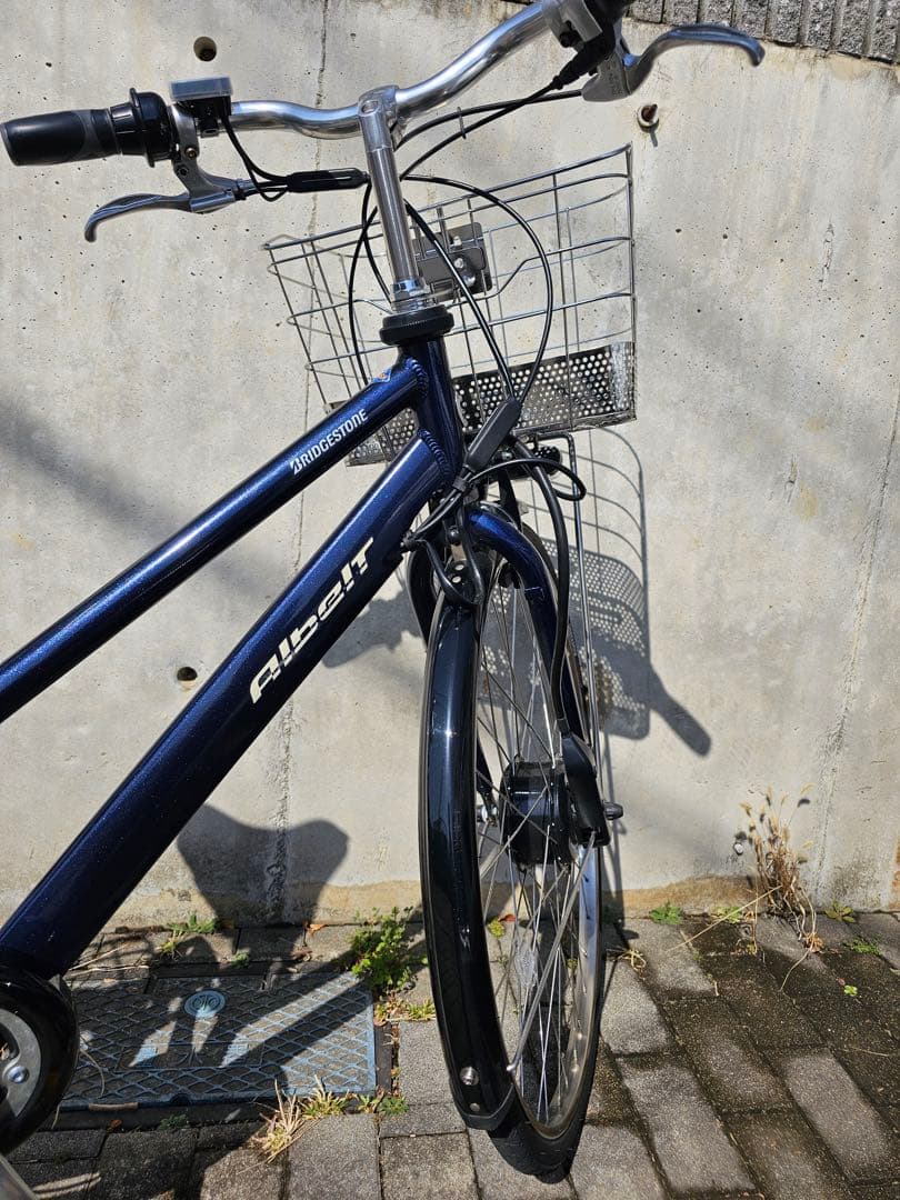 【取りに来れる方は割引】アルベルトe S型27インチ