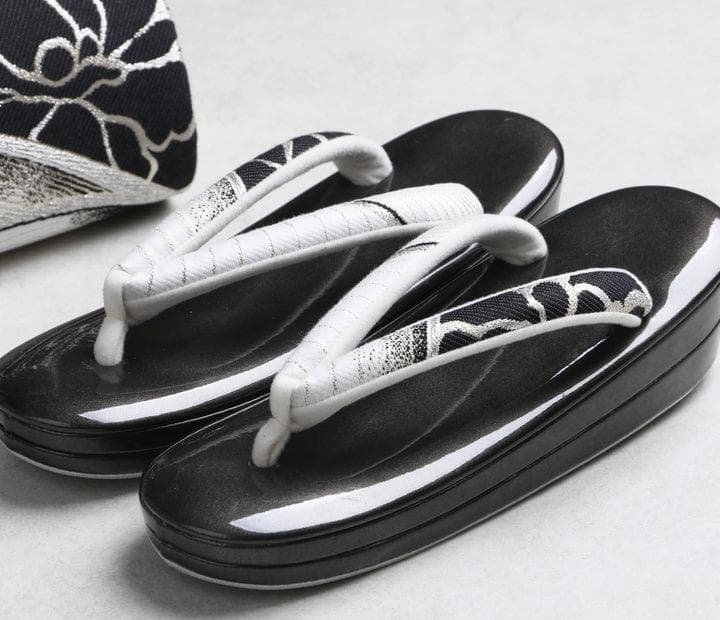 【新品】草履バッグセット モダン花柄ブラック＆ホワイト 25cm 04005