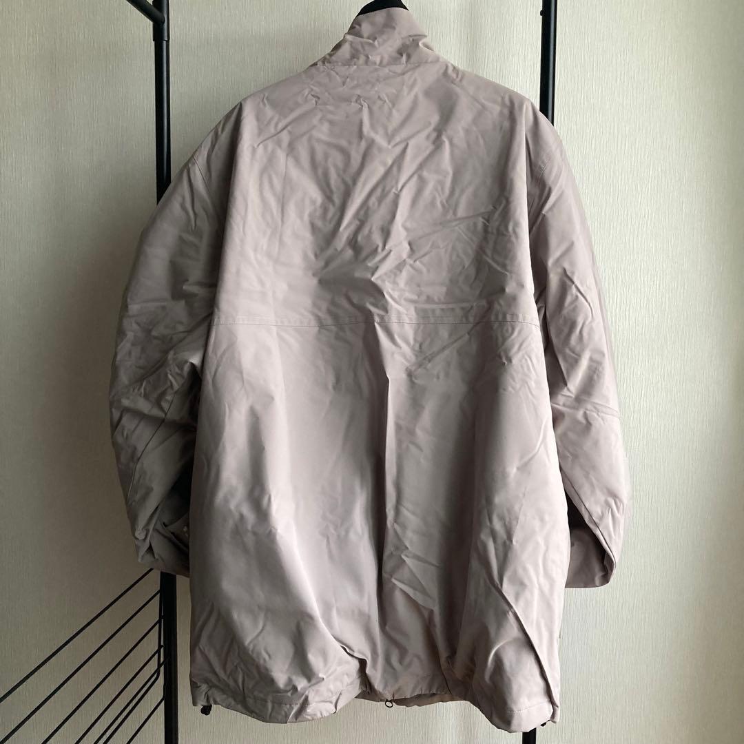 【美品】スノーボードウェア　ジャケット　高撥水　ポケット有　フード無し　防水