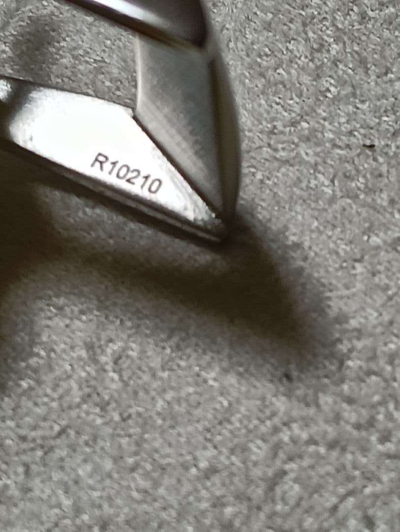 【特】タンブール モノグラム ラバー ストラップ L