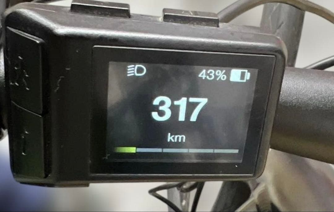 w*q様 ジャイアントESCAPE RX-E＋ 2023モデル　M 保証残りあり