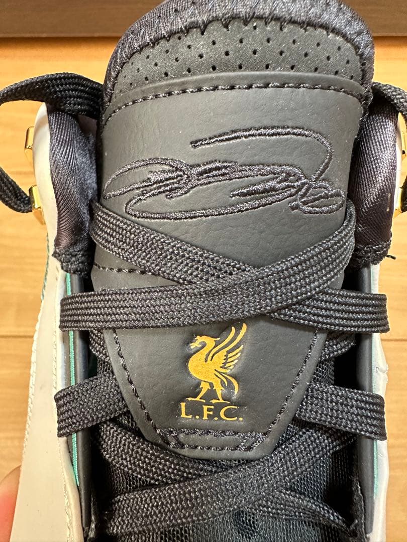 ナイキ nxxxtgen ampd リヴァプール 26cm