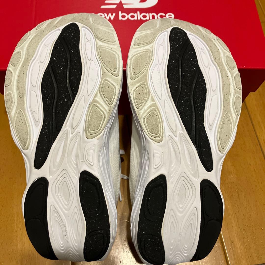 New Balance 1080 V14ホワイト 25.5