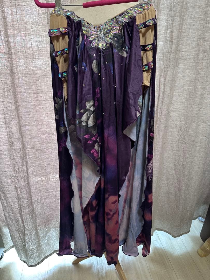 新品　ベリーダンスセットアップ衣装　Mサイズ　オリエンタル衣装