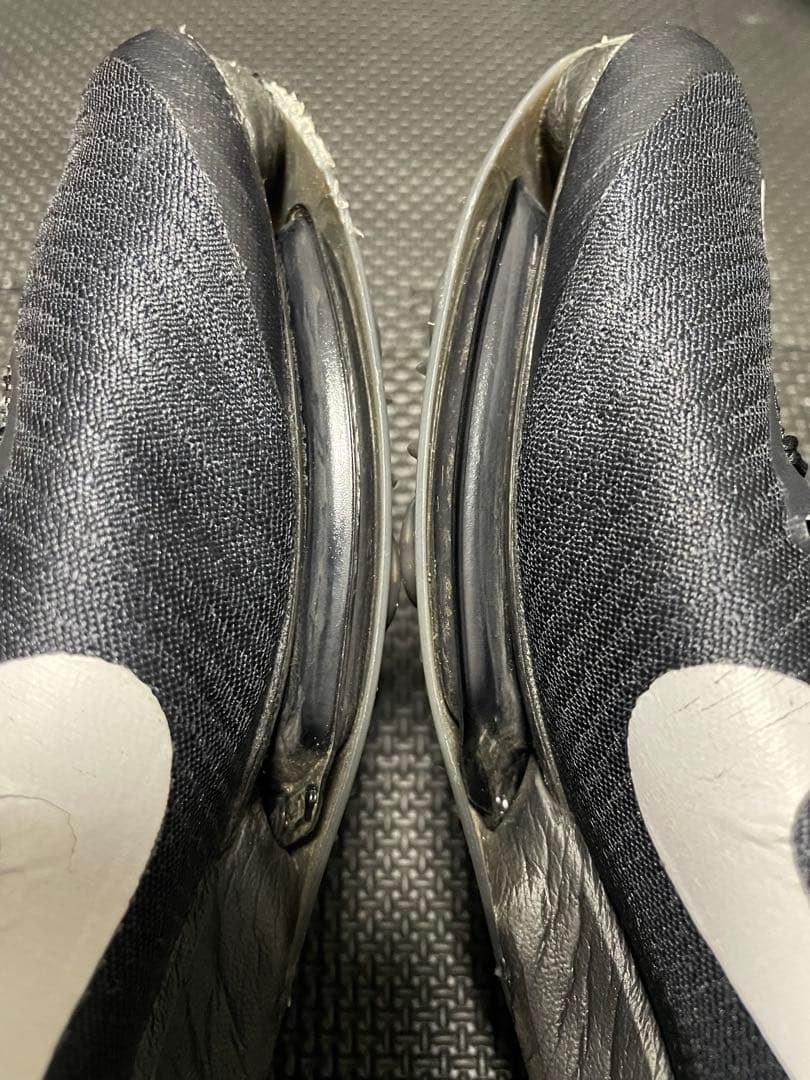 NIKE マックスフライ モアテン 黒 26.0cm