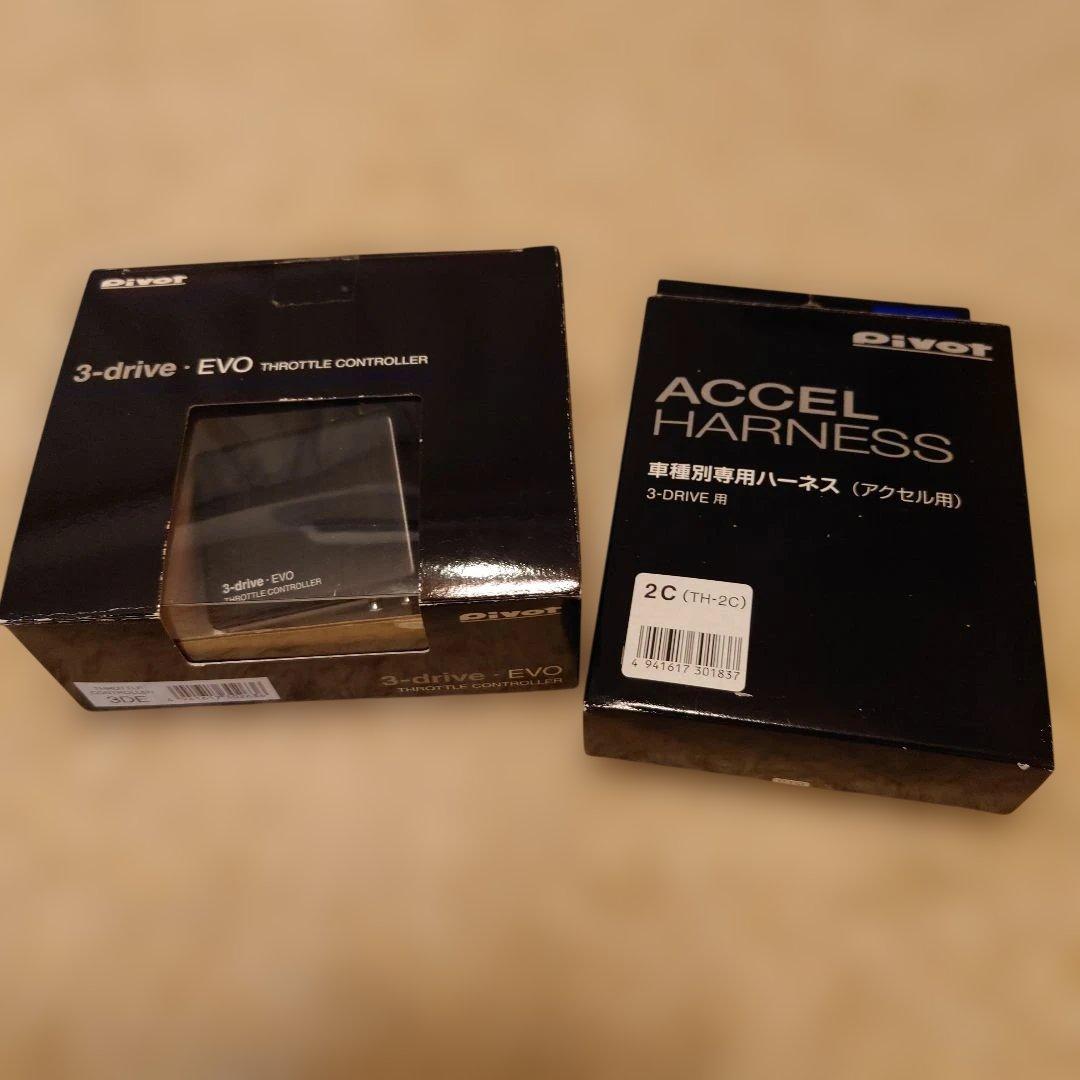 pivot 3-drive・EVO　スロコン　TH-2C付き　ジムニー スイスポ