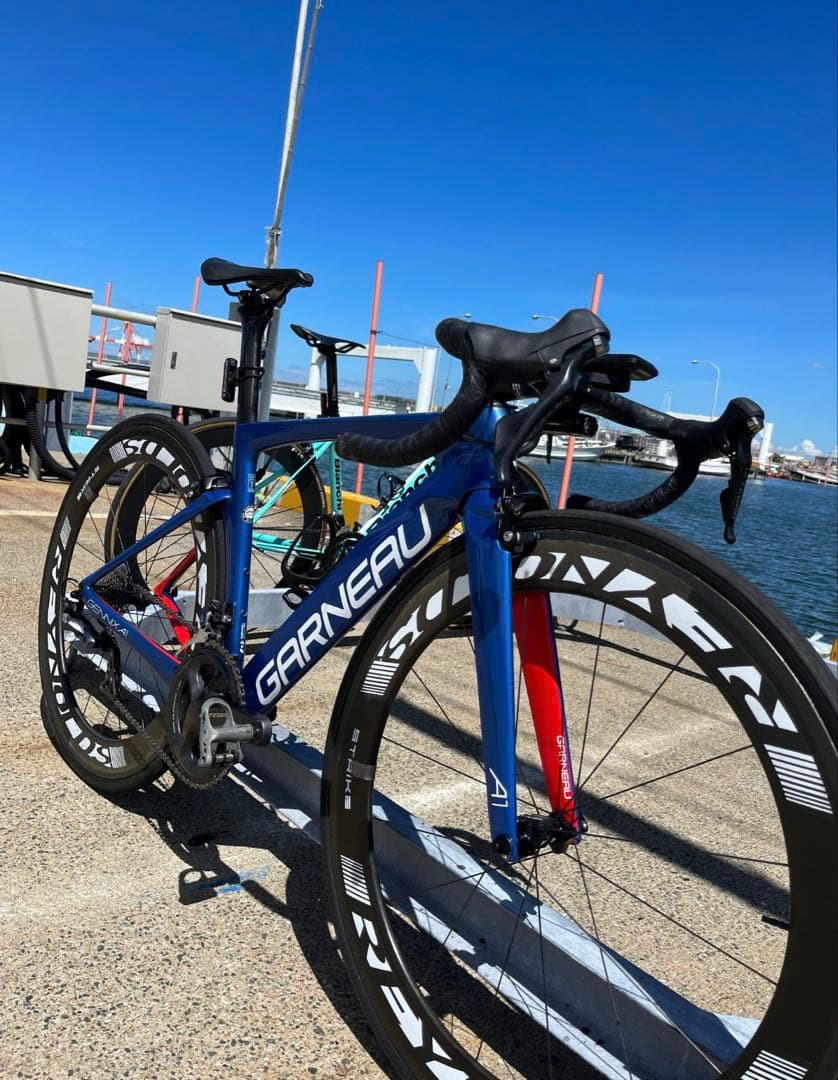 GARNEAU ロードバイク カーボンホイール 購入前にコメントお願いします