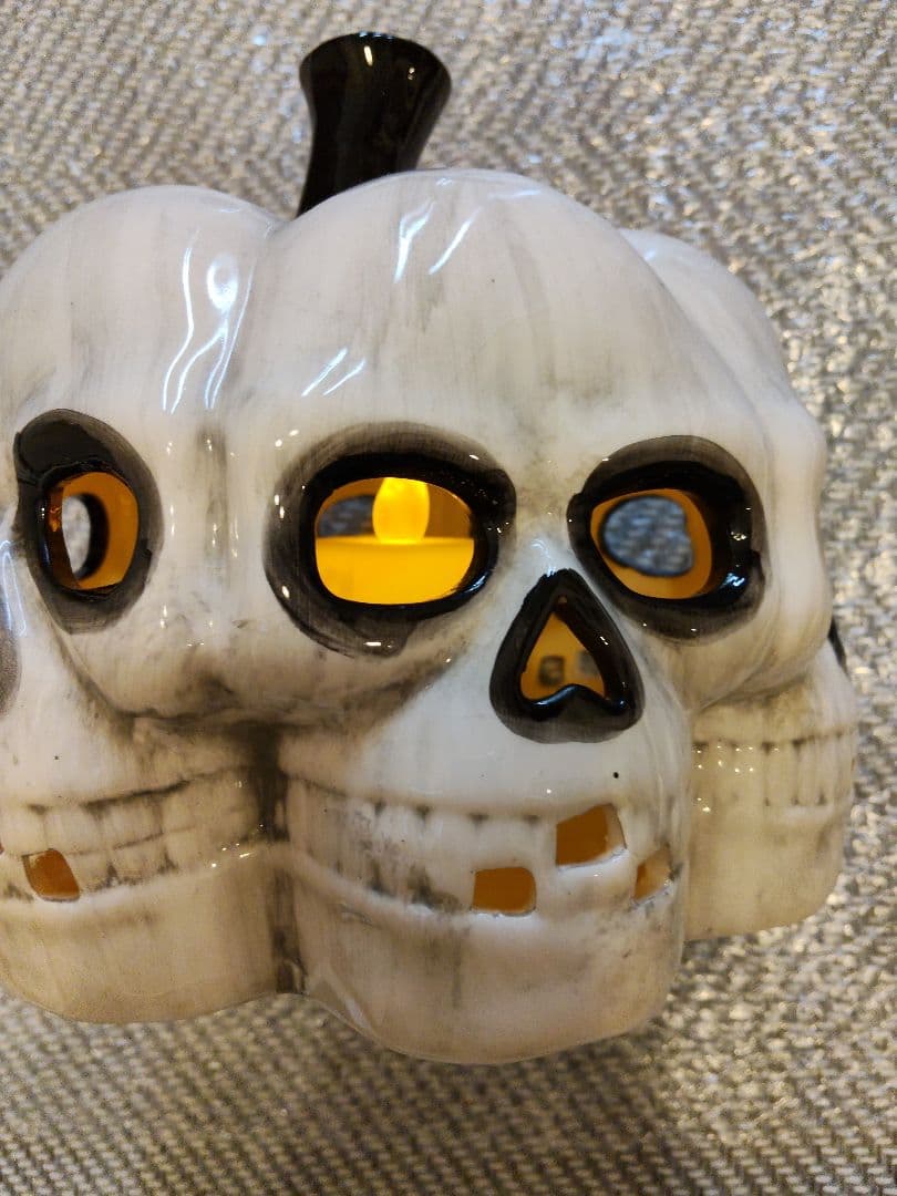 希少 ドクロの置き物 ガイコツ 骸骨 ドクロ ホラー ランプ 陶器 ガラス 心霊
