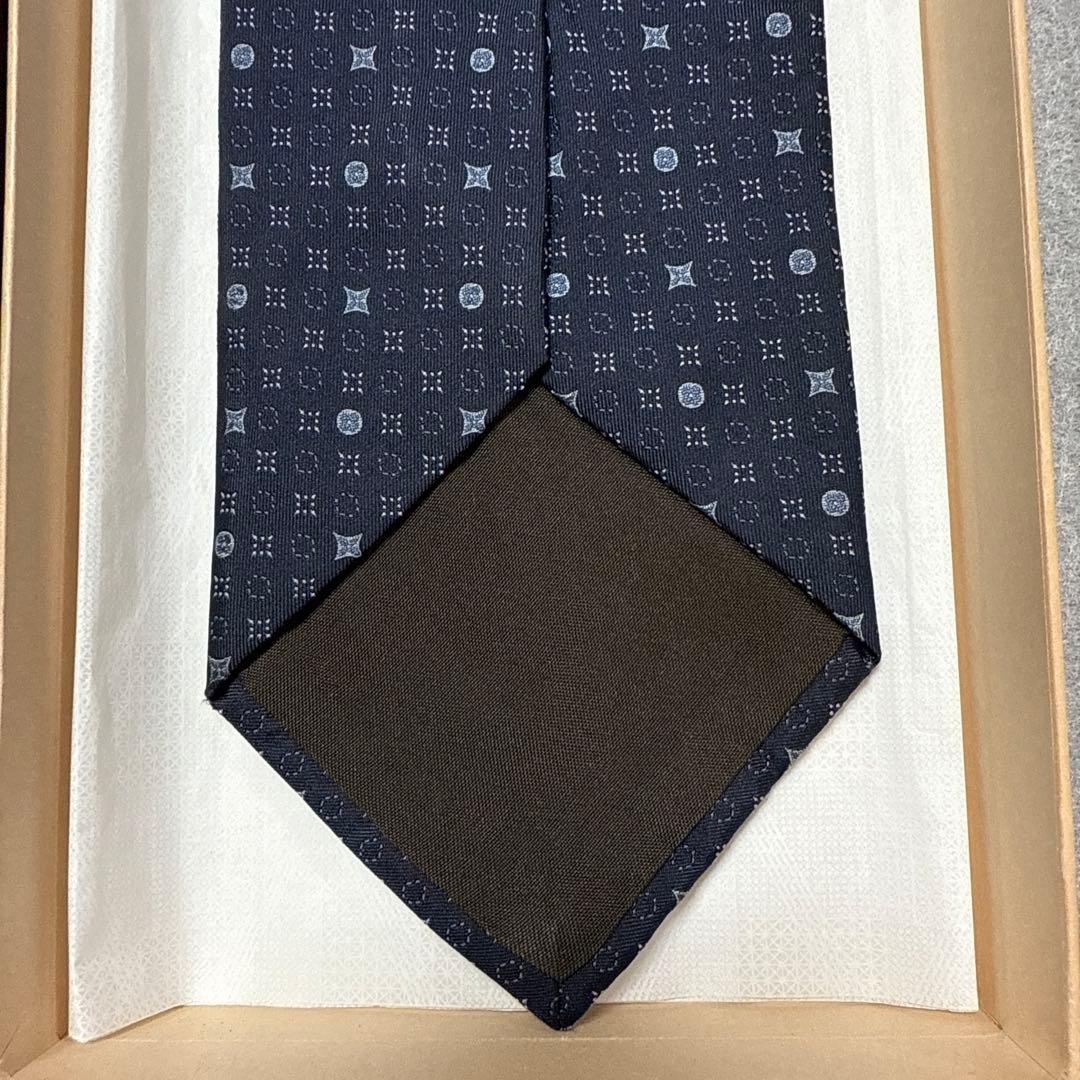 LV ルイ・ヴィトン　ネクタイ　紺　モノグラム　シルクジャガード