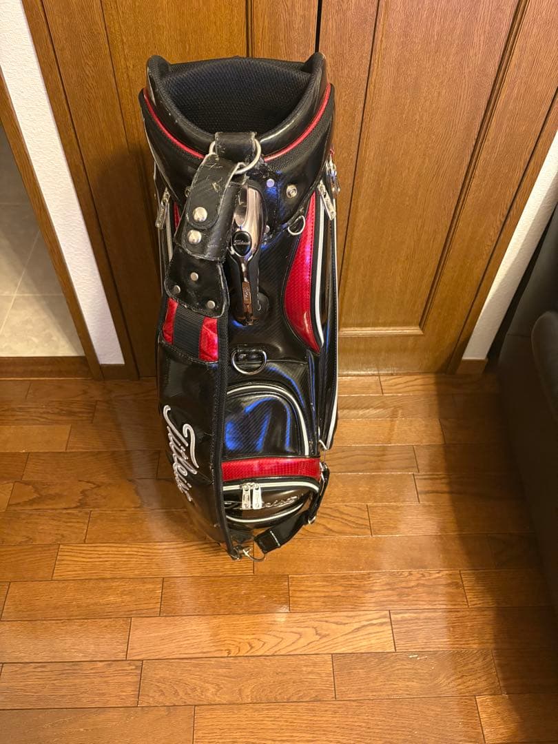 Titleist キャディバッグ ブラック/レッド　タイトリスト