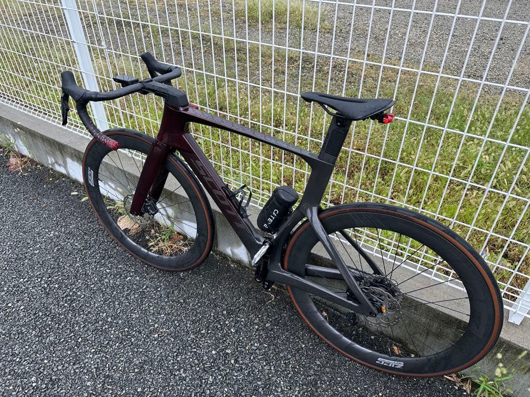 scott foil rc 30 105 di2 Mサイズ　ホイールは純正