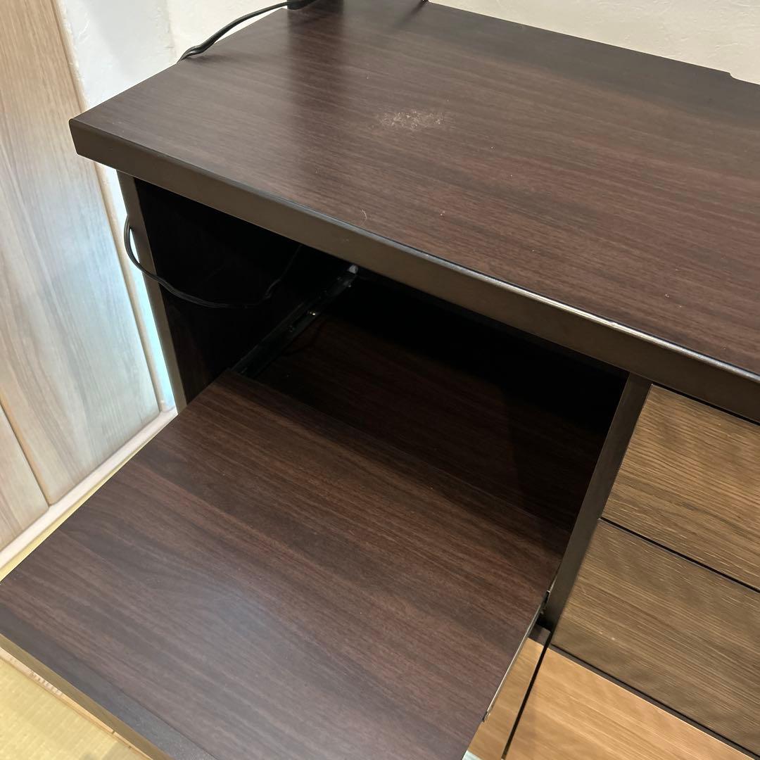 【お引取限定】マナベインテリアハーツ　食器棚