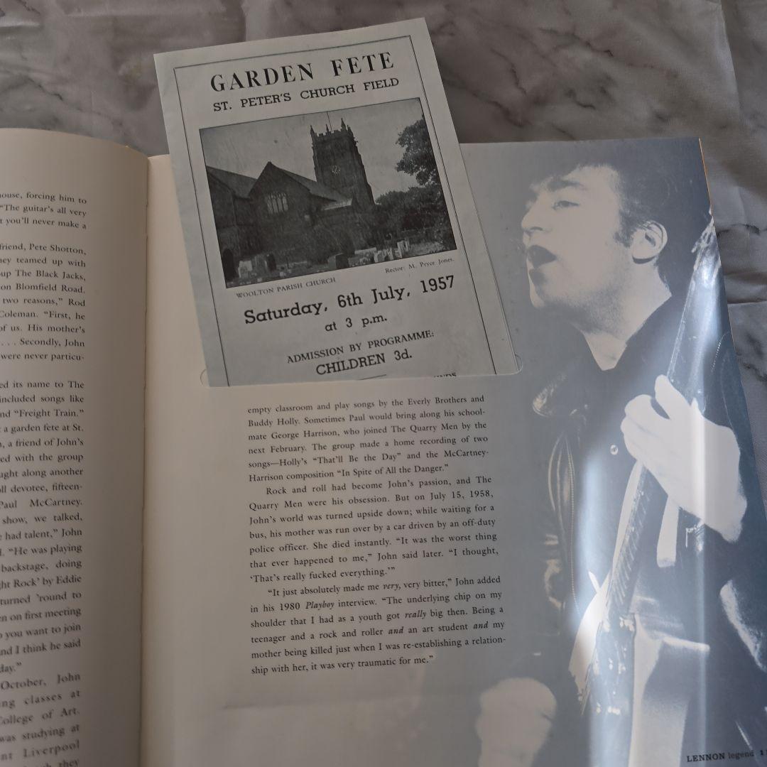 LENNON legend ジョン・レノン 洋書 写真集 CD付 メモラビリア