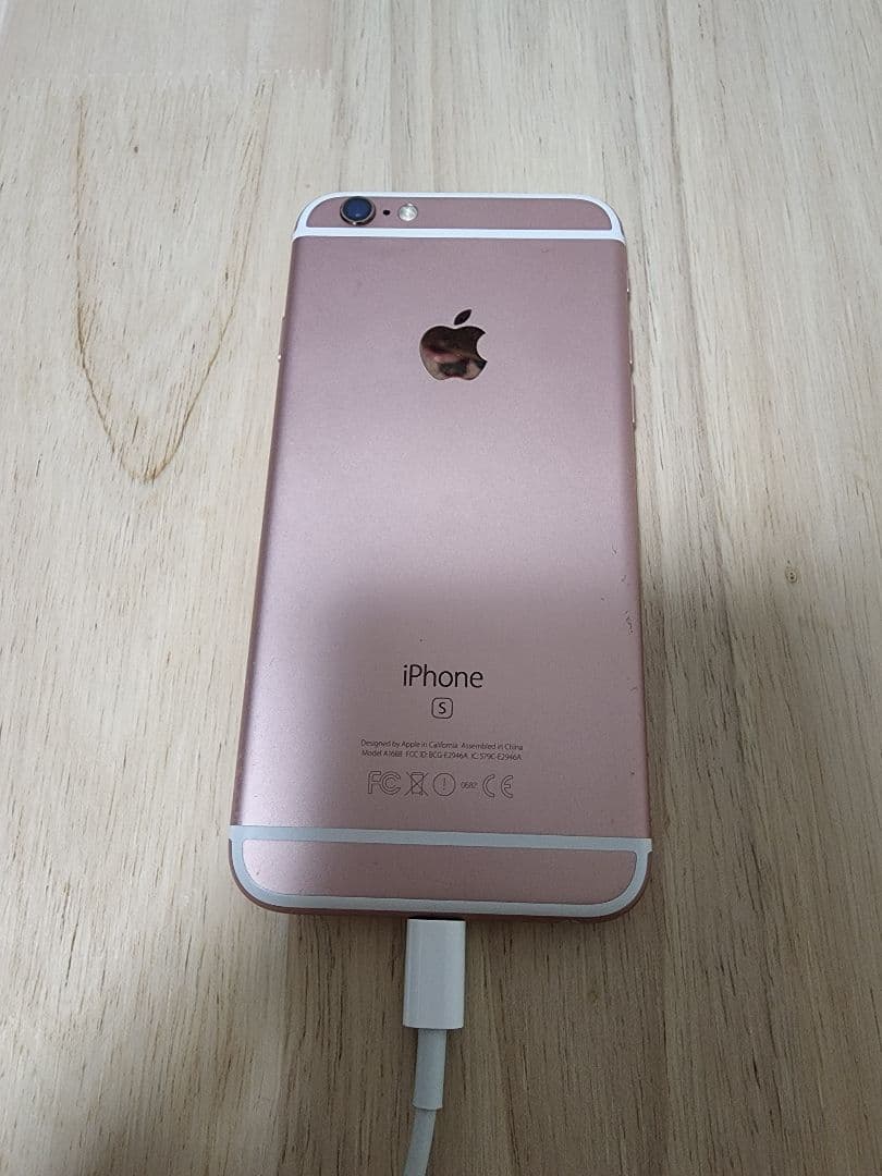 コンピュータ・IT iPhone6s 64GB