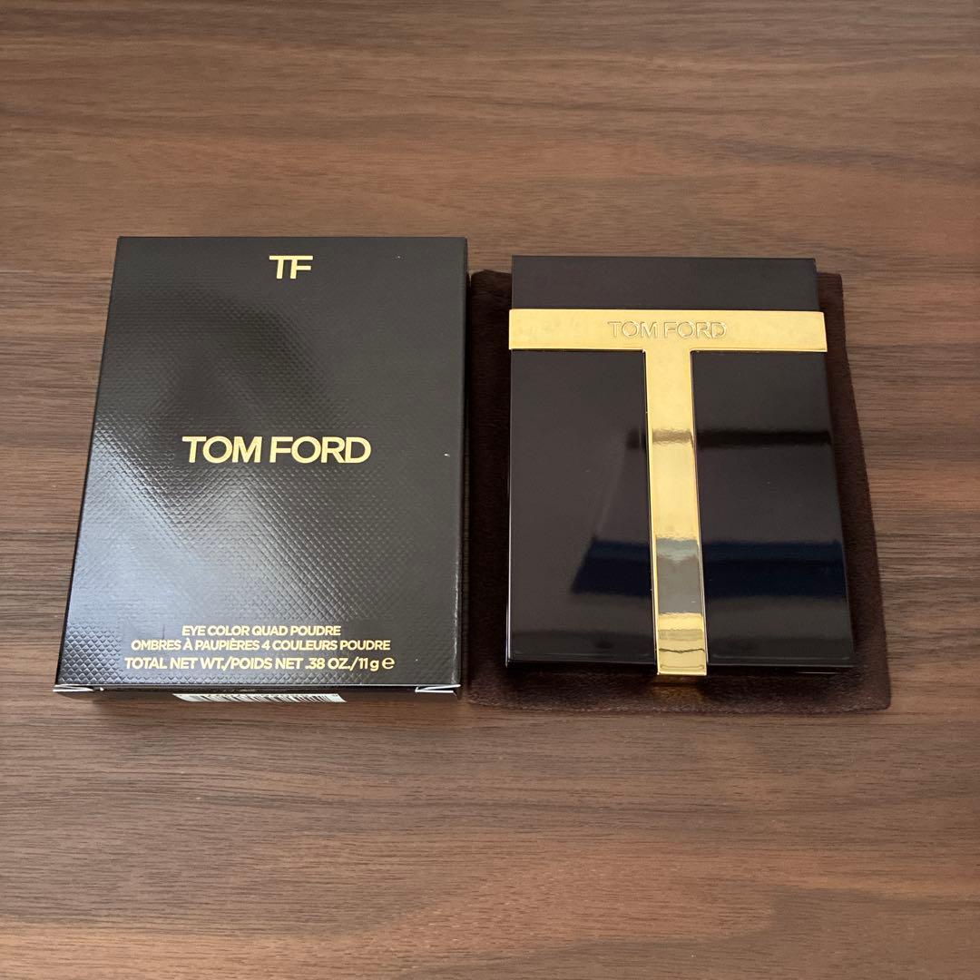 トムフォード アイシャドウ 38 メタリックモーヴ