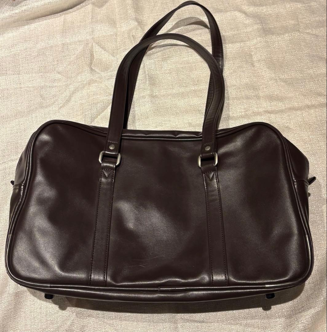 イオ　イーストボーイスクールバッグ