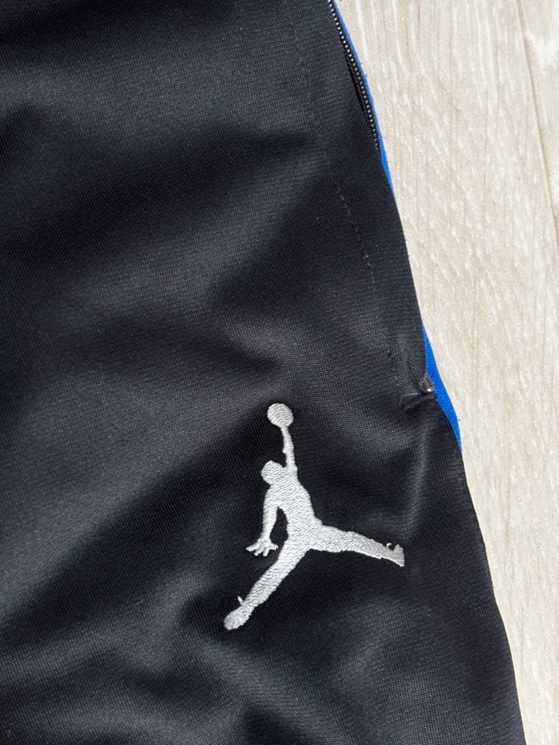 美品ジョーダン　パリサンジェルマン　セットアップ