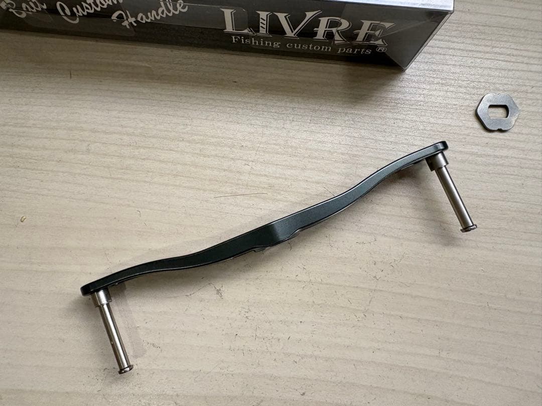 ★☆メガテック リブレ　クランク 130 ガンメタ　ハンドルプレート　新品同様