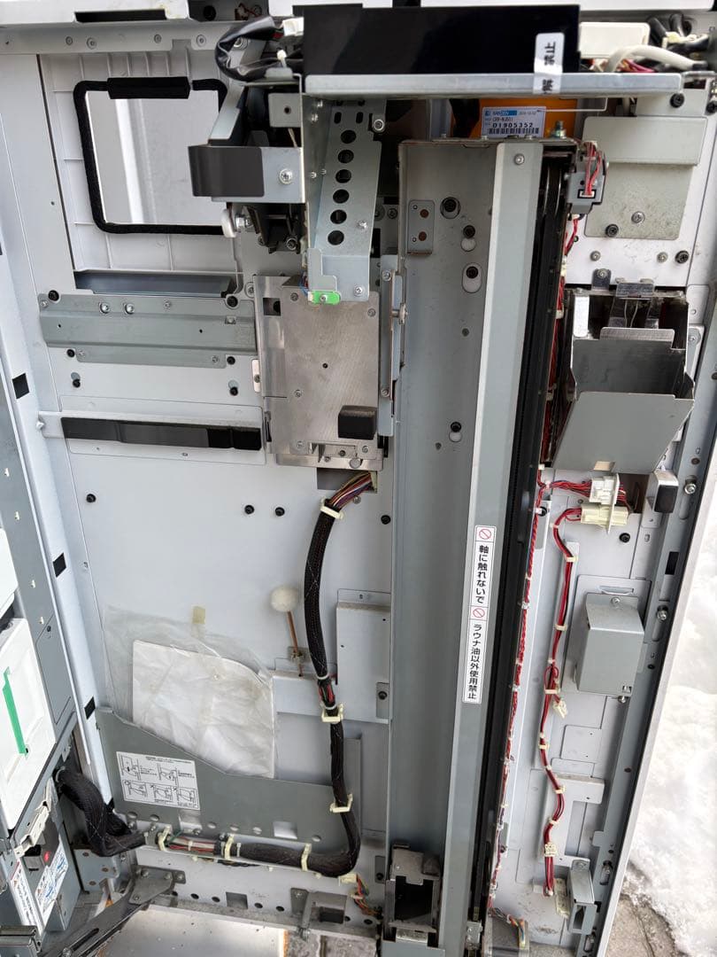 K*o様 GLORY製　VT-T20 大型自動販売機 現金・カード対応