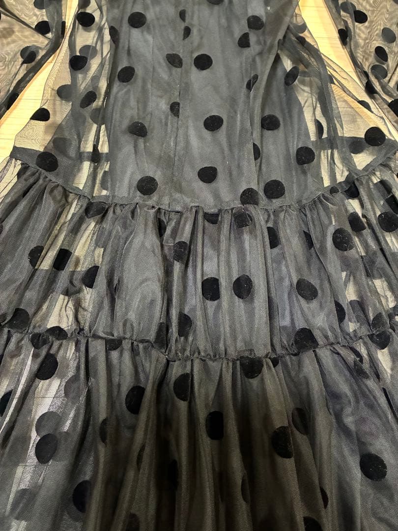 大人気完売品⭐︎リエンダ　ドットレースティアードワンピース　黒　S