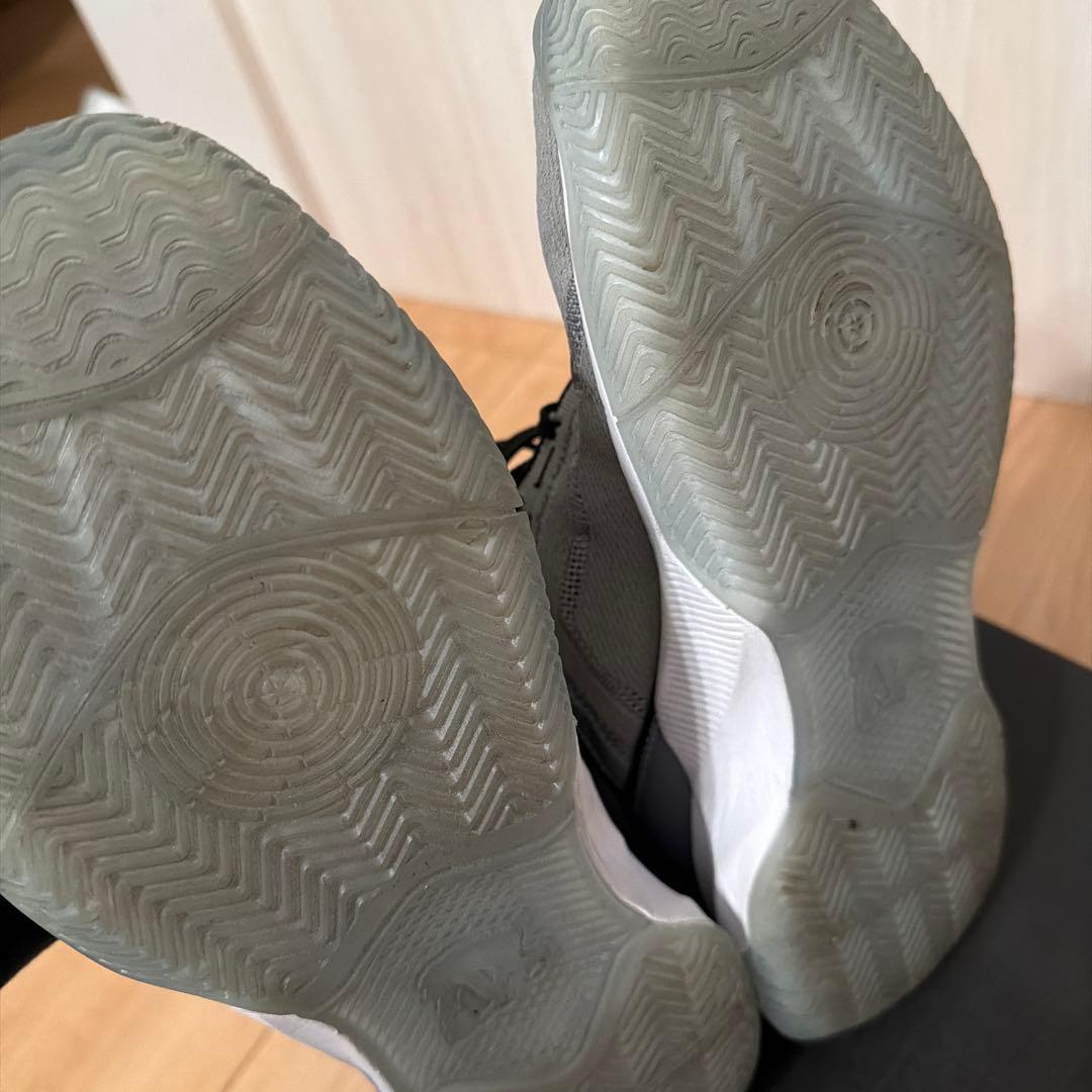 EGOZARU バスケットボールシューズ グレー