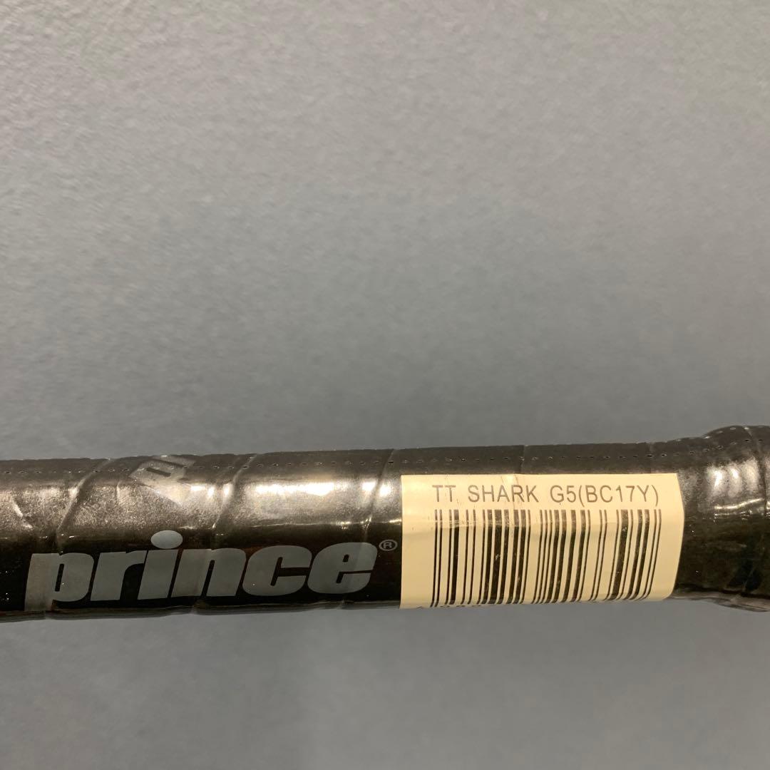 TRIPLE THREAT SHARK バドミントンラケット