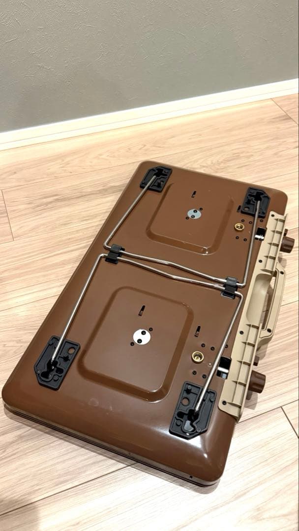 コールマン アウトドアコンロ　ツーバーナー　Coleman バターナッツ