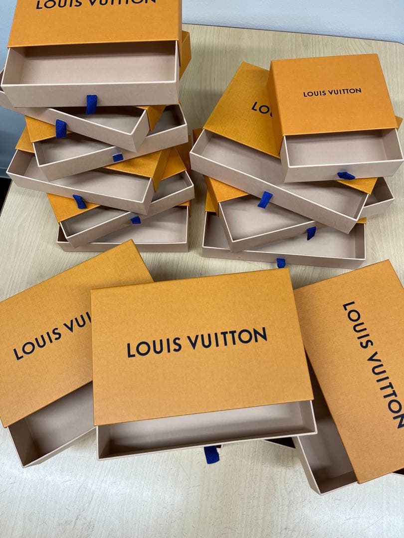ルイヴィトン LOUIS VUITTON 保存用空箱15個セット中身無し