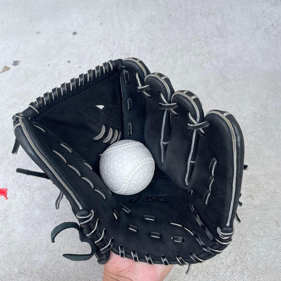限定モデル　アシックス　硬式投手用