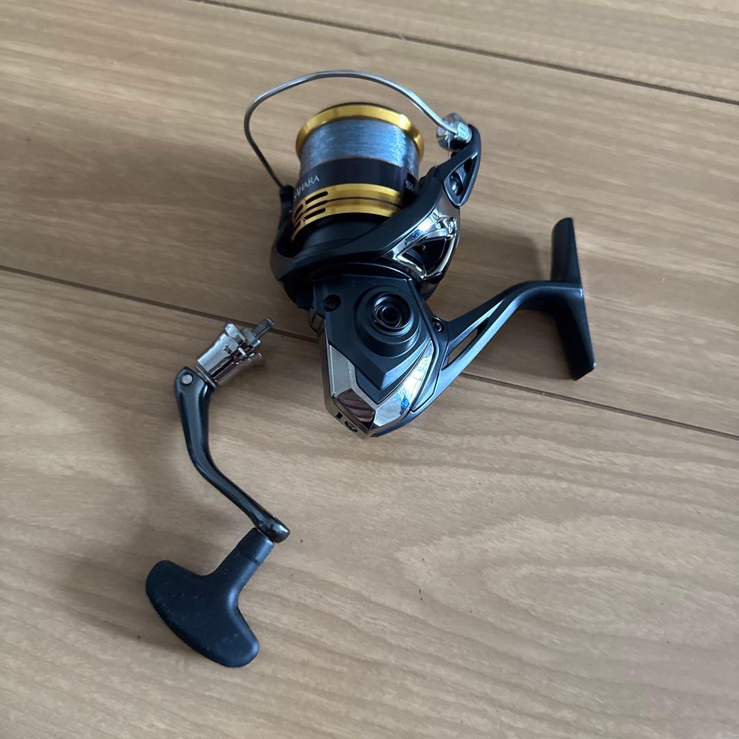 リール　SHIMANO　SAHARA　C3000HG