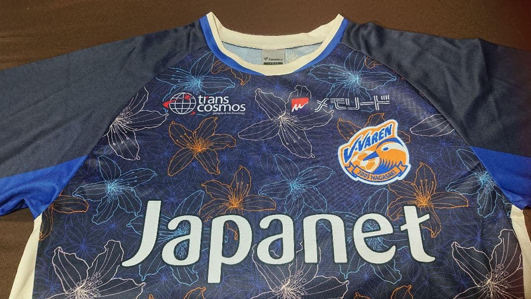 u*e様 Vファーレン長崎V-VAREN NAGASAKI復刻ユニフォームTシャ