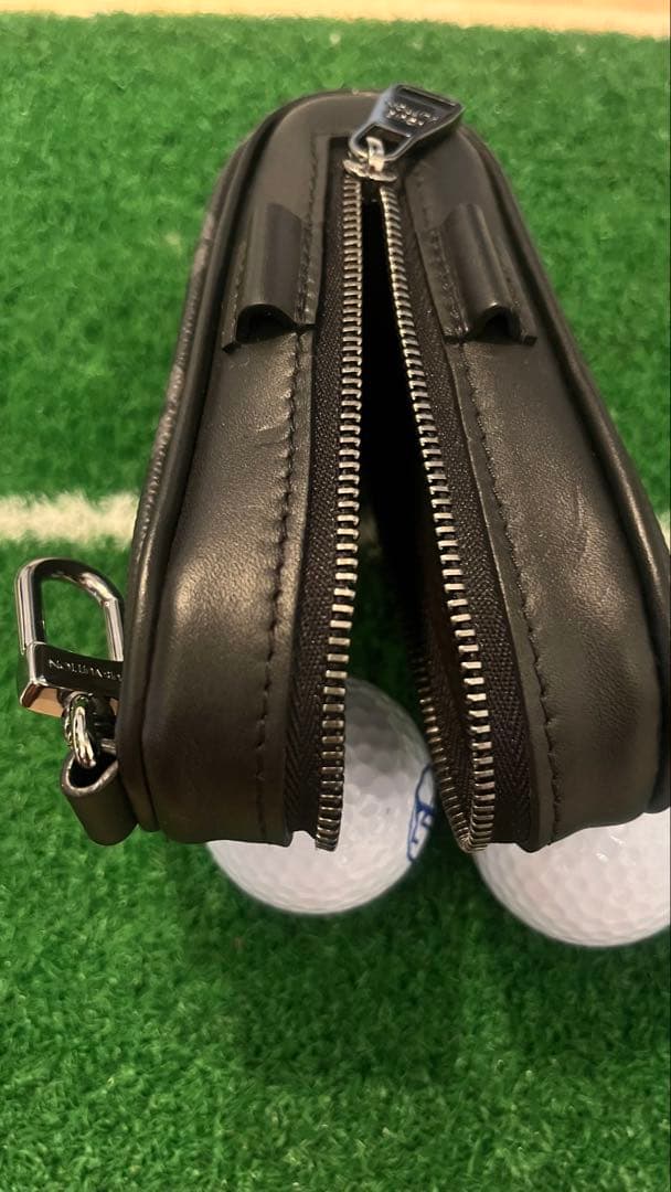 ヴィトン　ゴルフ　ボールケース　美品　未使用