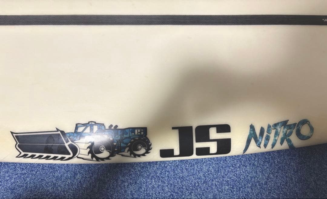 JSサーフボード ジェイエス NITRO ニトロ EPS 5’5 フィン付き