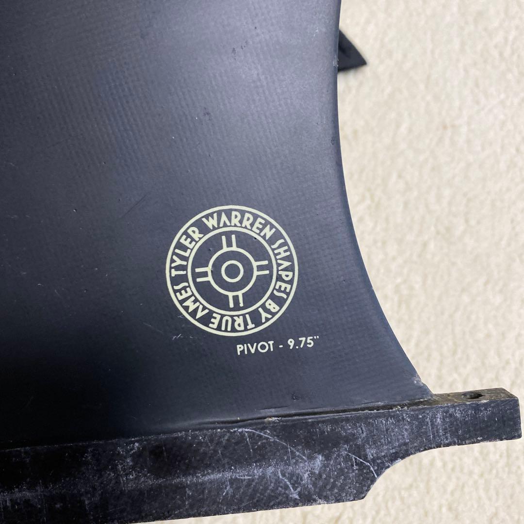 Tyler Warren タイラーウォーレン　PIVOT 9.75