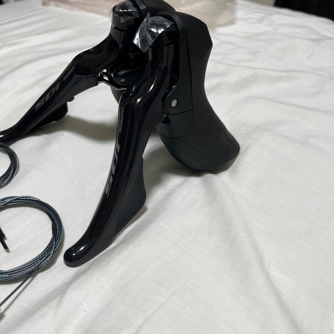 ST-R7000 Shimano 105 シフター ブラック ケーブル付