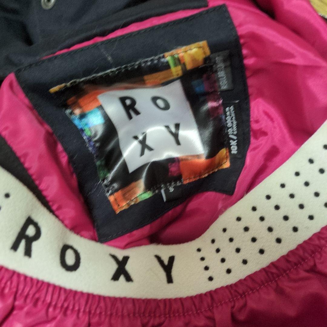 【美品】ROXY　スノボウェア　上下セット　Ｓ　総柄　ロゴ　ブラック　ピンク