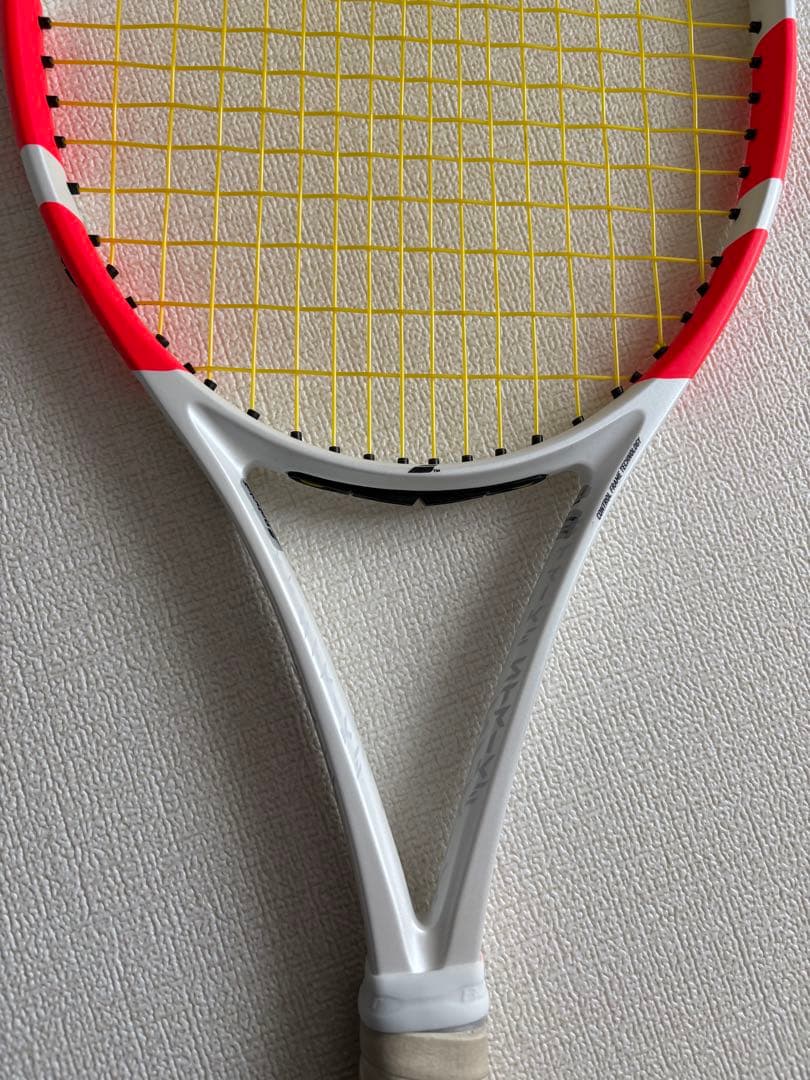 Babolat ピュアストライク100 300g G2 16×19