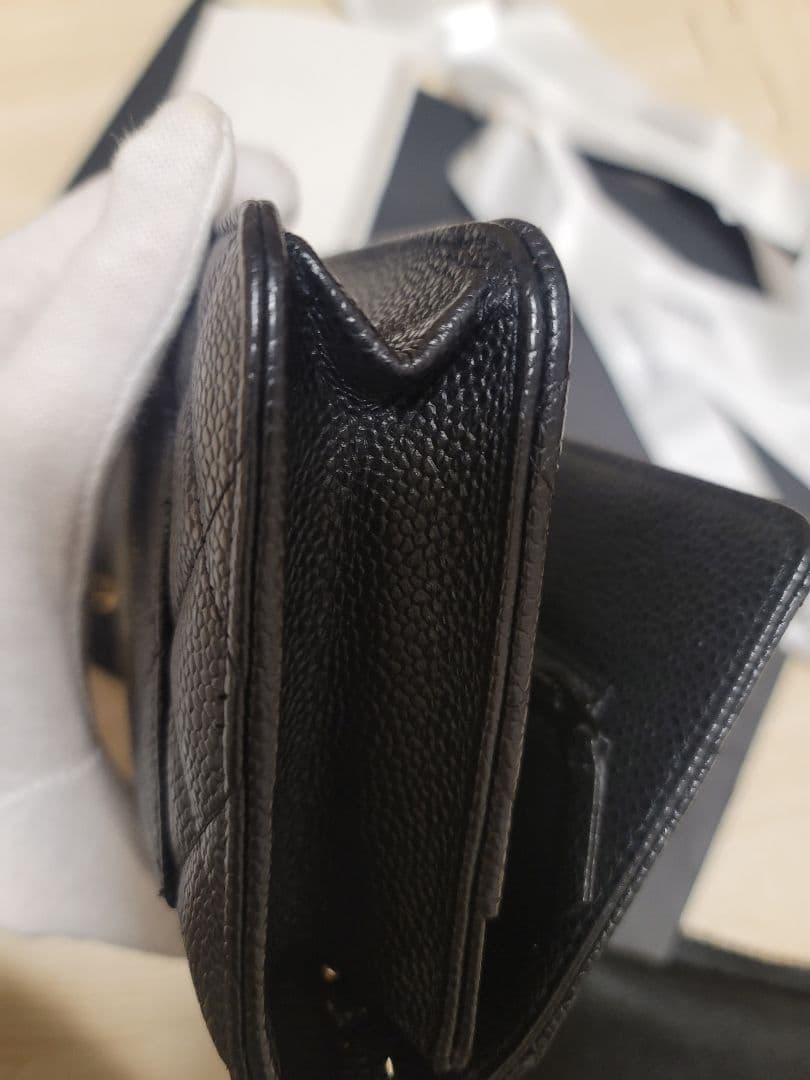 CHANEL チェーンウォレット　キャビアスキン　CHANEL