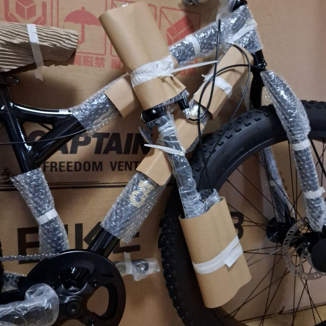 Keiです。CAPTAIN STAG　ファットバイク　26インチ　８段変速