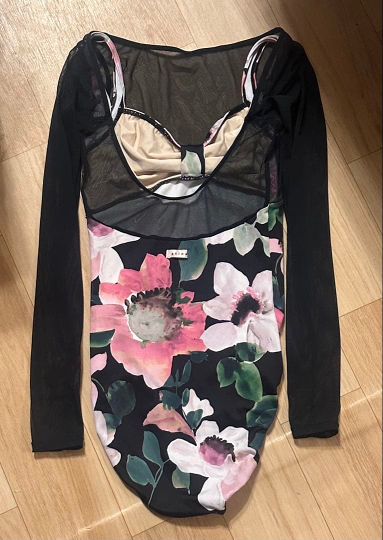 stina スティナレオタードS