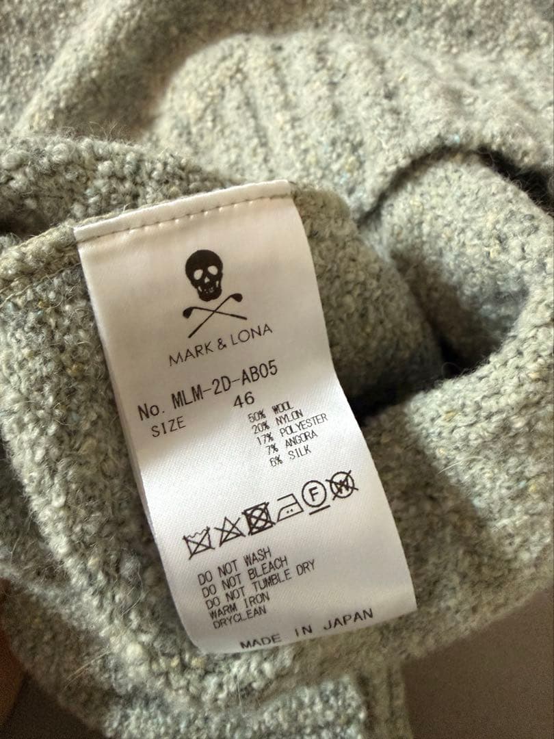 新品未使用マークアンドロナ　メンズゴルフウェアタートルネックセーター