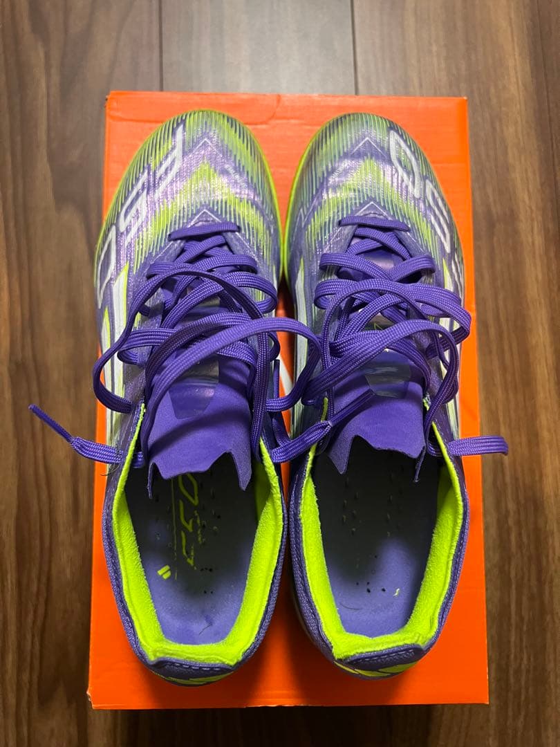アディダス F50 PRO TF(パープル×ホワイト×イエロー) 26.5センチ