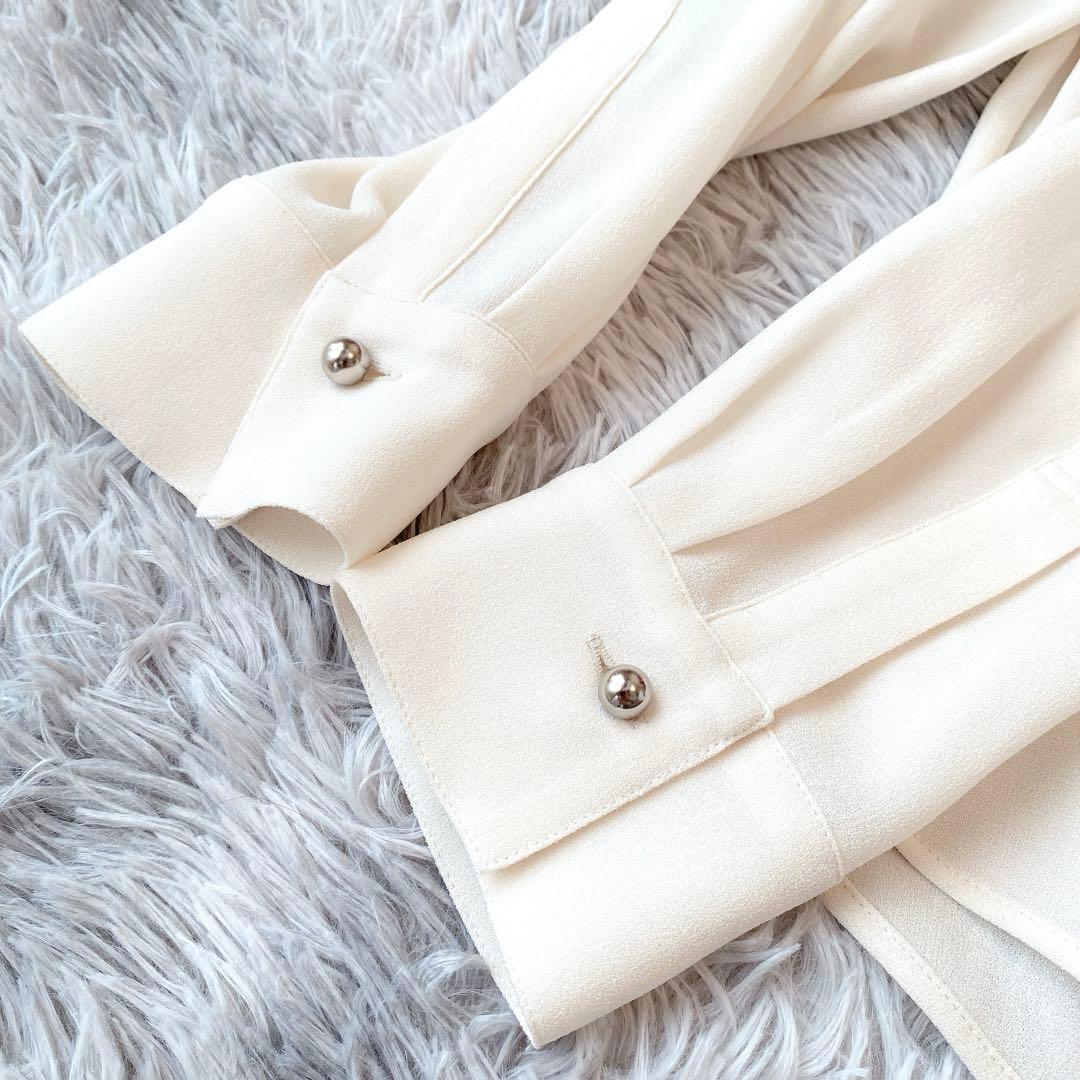 大きいサイズ　美品　ピーエスポールスミス　ソフトジョーゼットブラウス　ベージュ