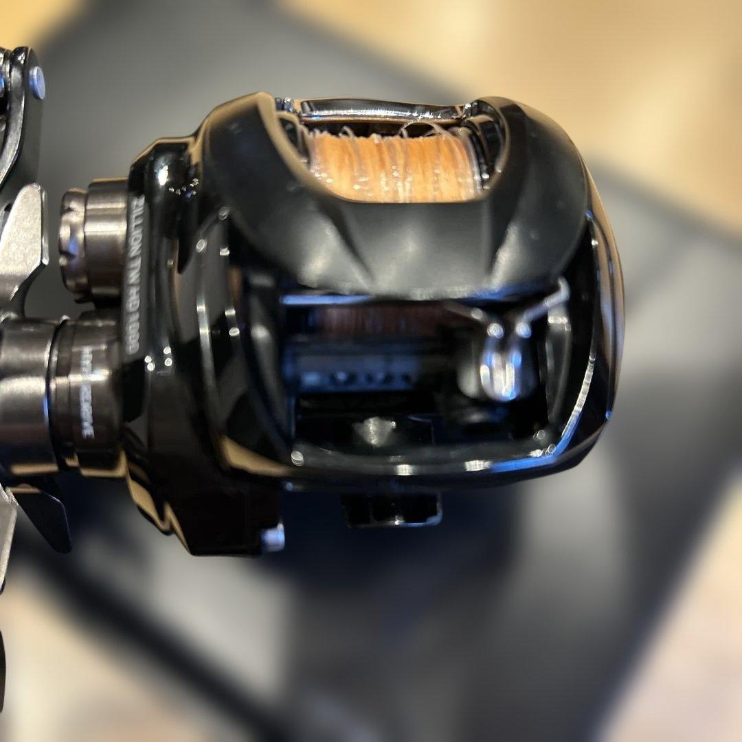 AOM ダイワZILLION TW HD 1000XH ベイトリール