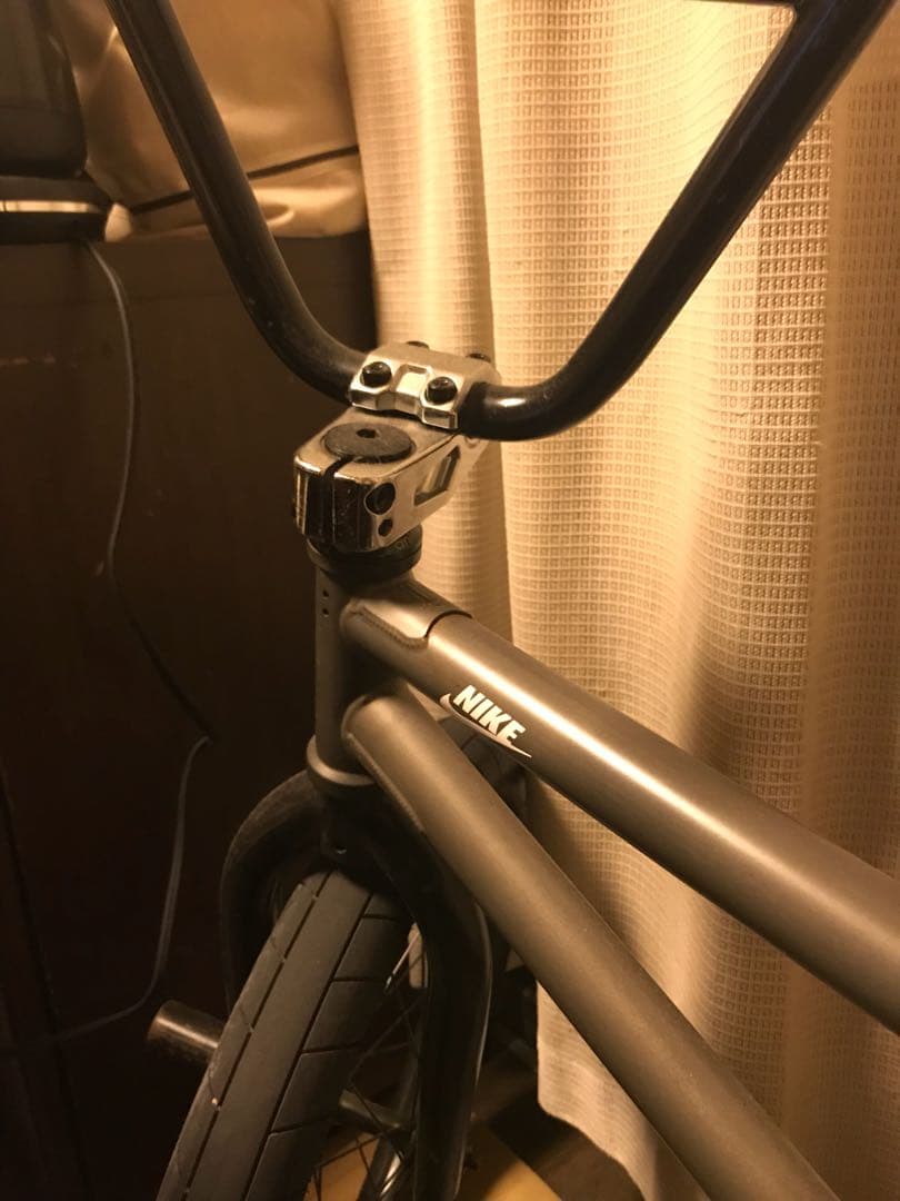 自転車本体 fiend bmx