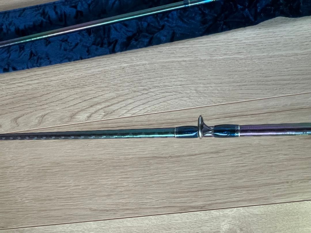 希少美品　シマノ 初代ワールドシャウラ 1754R-2 ブルー