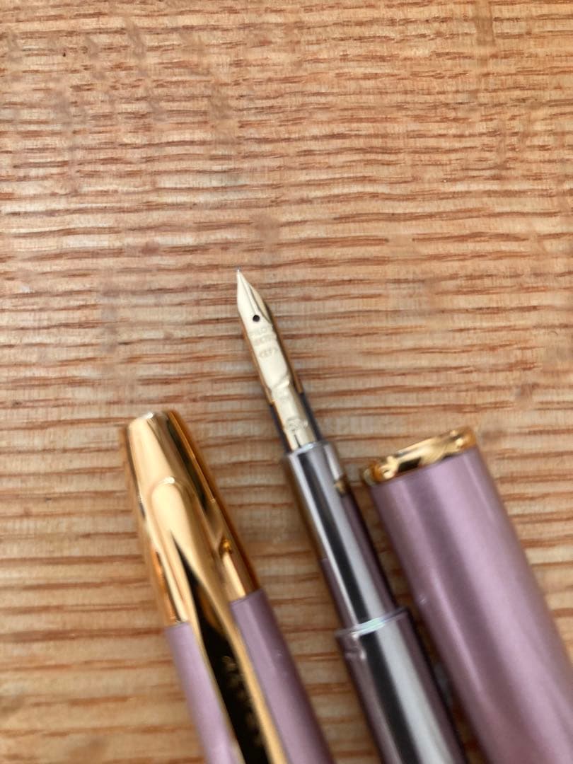 PILOT 万年筆 キャップレス デシモ メタリックピンク 2019年限定