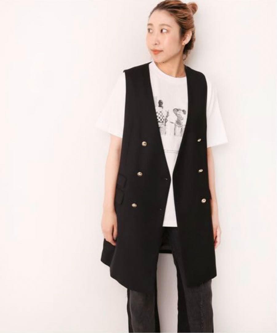 ジャーナルスタンダードレサージュ　ウールトリコチンノーカラーベスト　黒　金ボタン