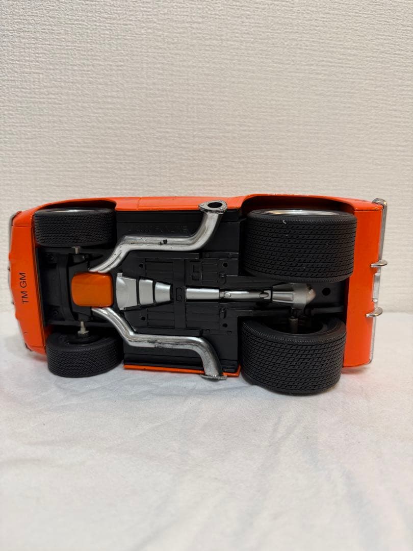 Muscle Machinesシボレー・カマロZ28（1969年式）